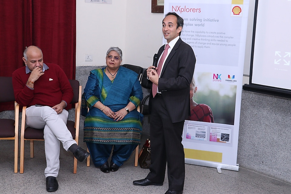 Shell India Country Chairman Nitin Prasad addresses students on the launch of NXplorers in the presence of Delhi Deputy Chief Minister Manish Sisodia and Dr. Anjlee Prakash, Founder/Chairperson Learning Links Foundation