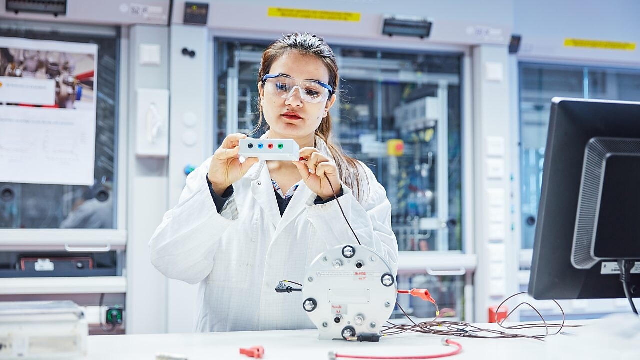 Technology to tackle the energy challenge | About us