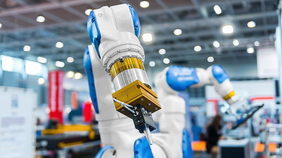 Robotic arm manufacturing goods