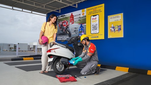 2-wheeler & 4-wheeler vehicle care at Shell station
